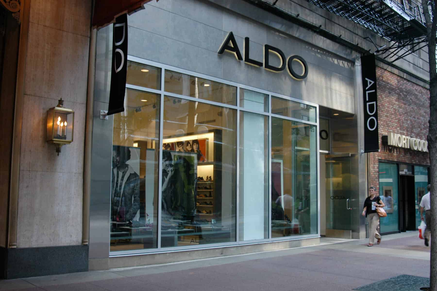 Aldo Store Remodel by Commercial Builder & General Contractor Structural Enterprises