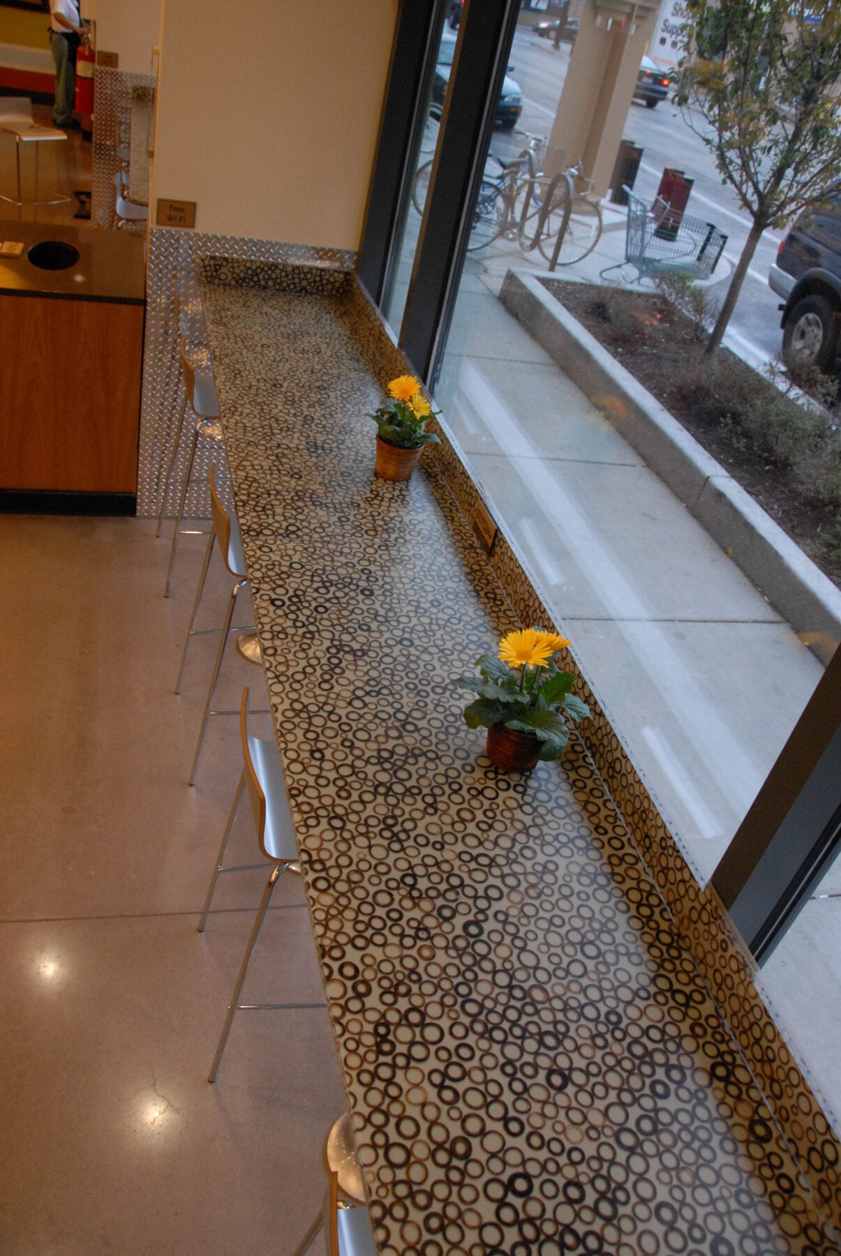 Custom Fabrication of Architectural Glass Countertop from Construction Specialty Projects by Commercial Builder & General Contractor Structural Enterprises